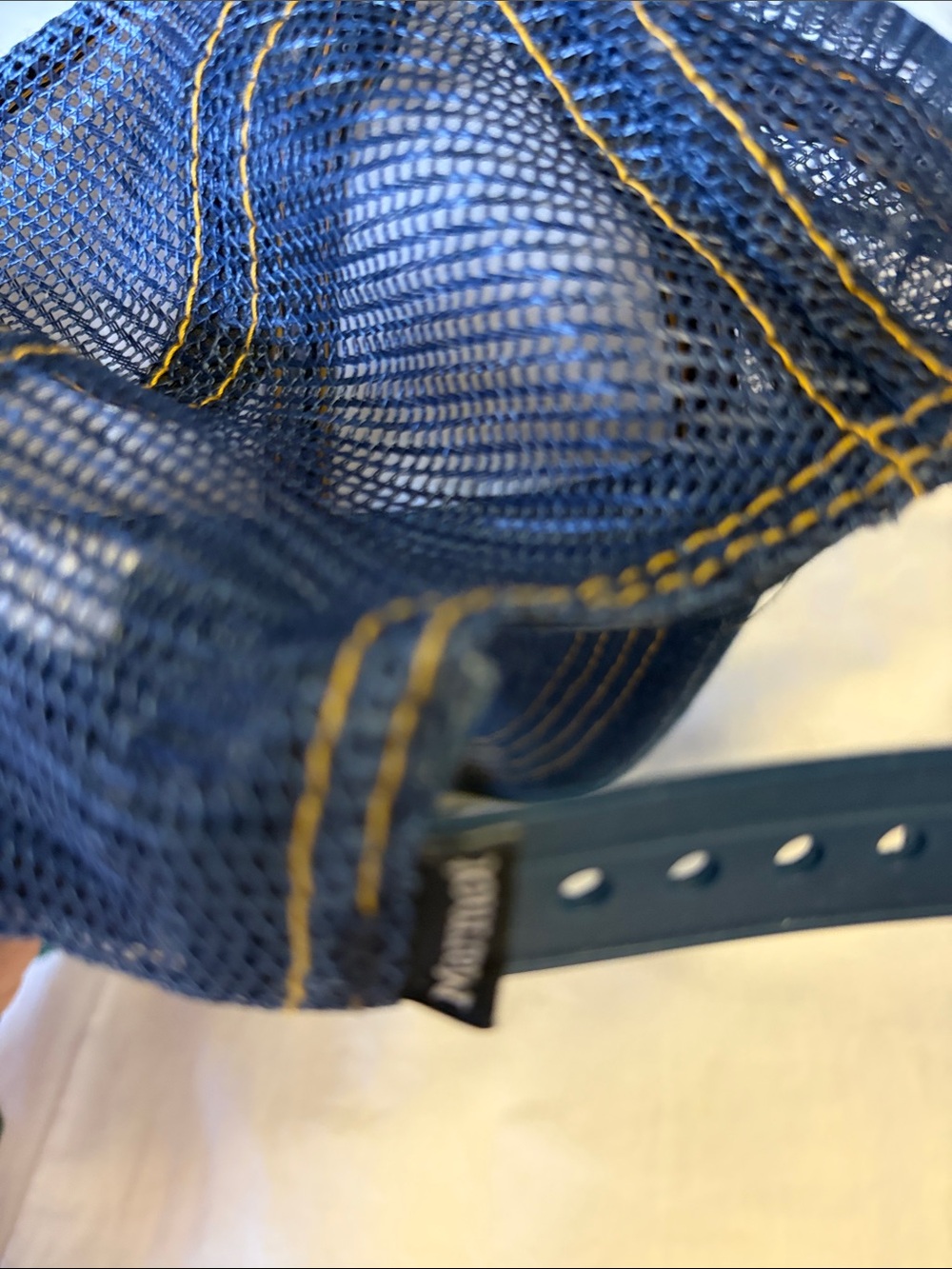 Marmot Blue Denim graphic Hat - Picture 2 of 5